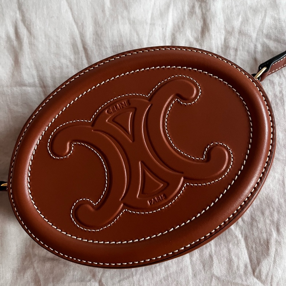 Last drop gone this week Celine CROSSBODY OVAL PURSE CUIR TRIOMPHE